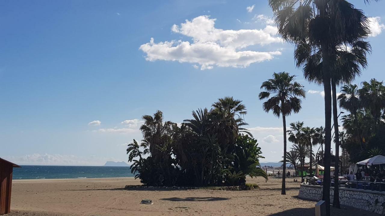Apartamento Céntrico Frente a la Playa. Estepona Extérieur photo